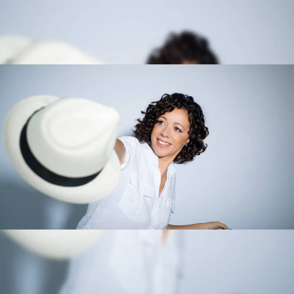 Luciana Souza & Trio Corrente